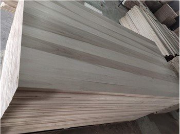 Furnir jezgre topole